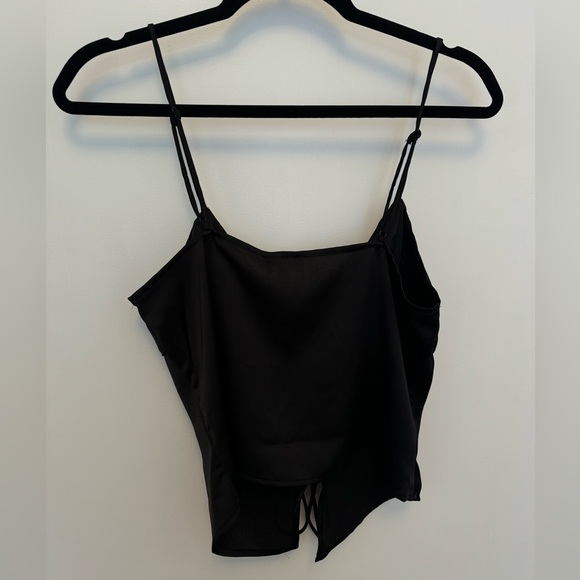 Anahi Cami Top in Black Superdown - Size M - Picture 11 of 12
